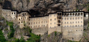 السياحة في طرابزون - دير سوميلا