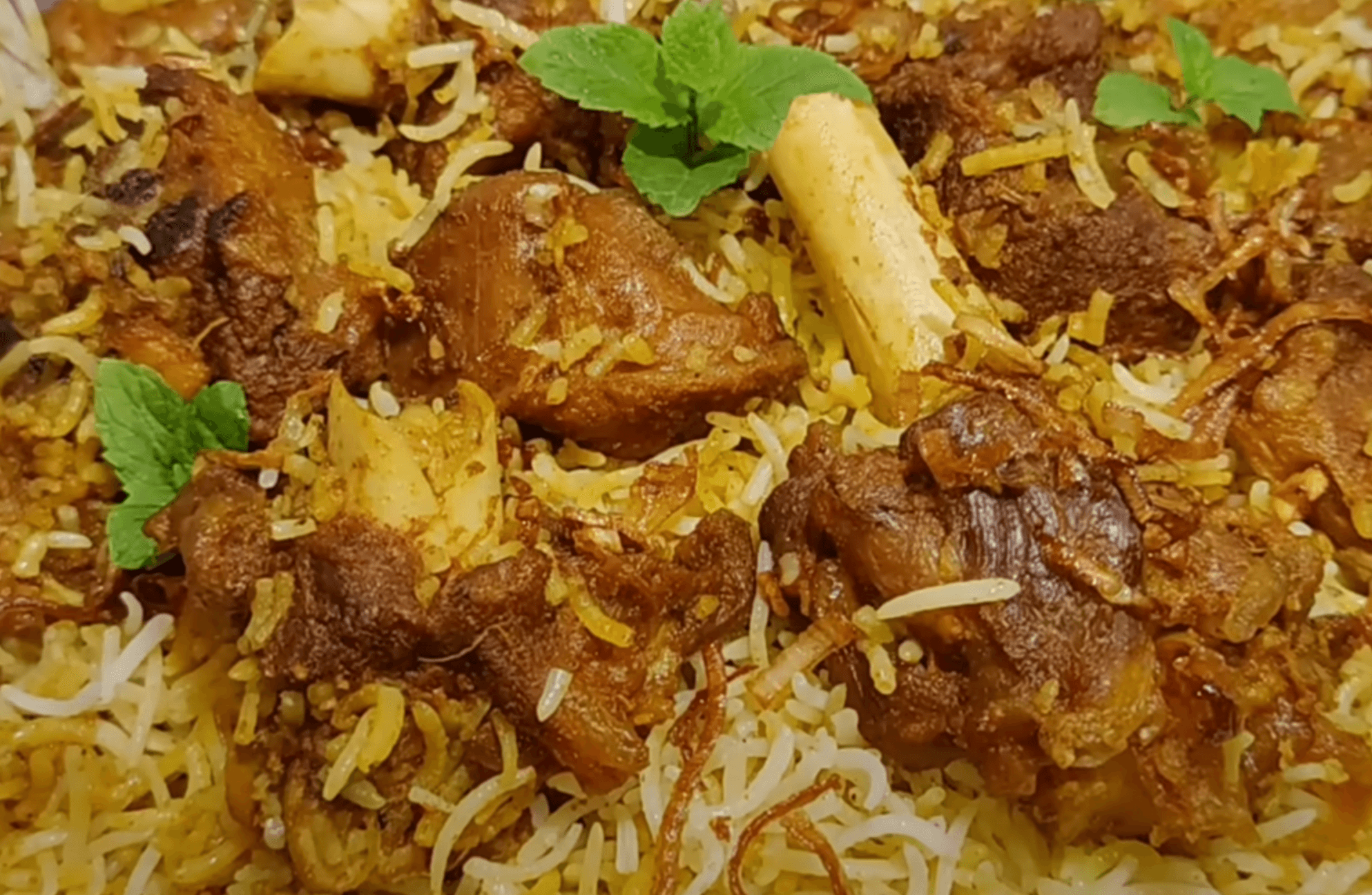 طريقة عمل برياني اللحم وصفة غنية بالنكهات الشرقية